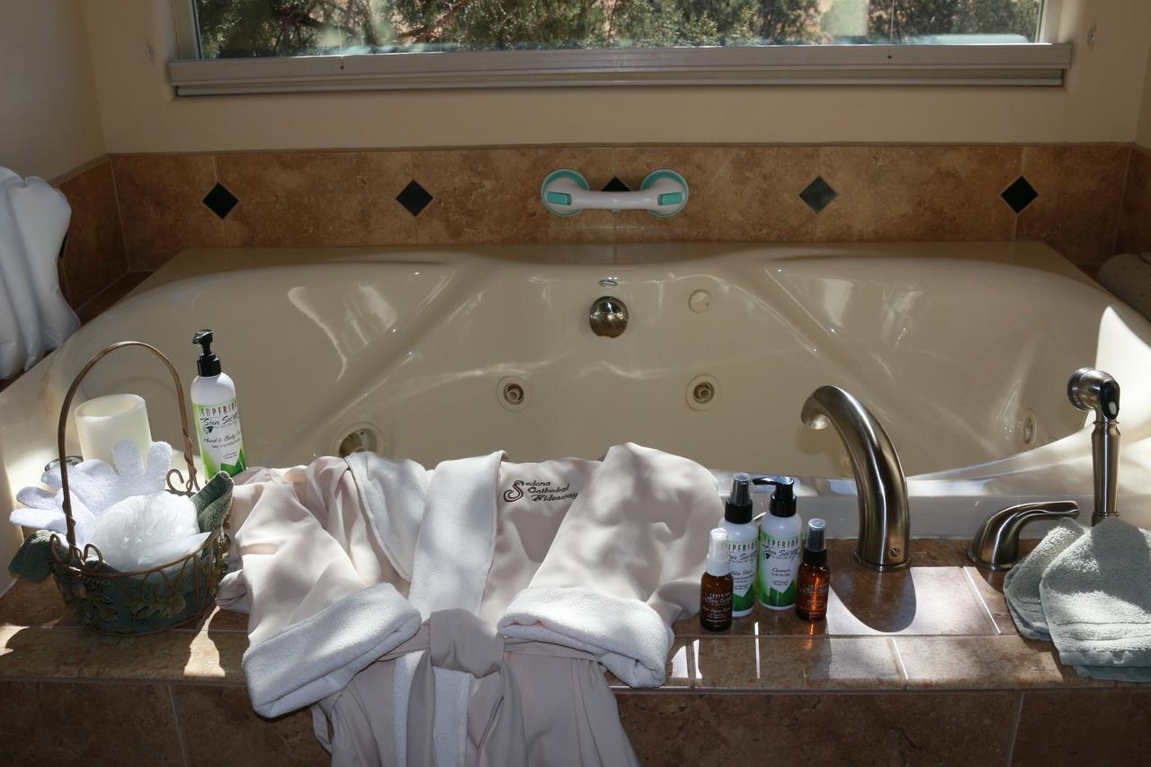 Sedona Cathedral Hideaway B&B And Casita Екстер'єр фото